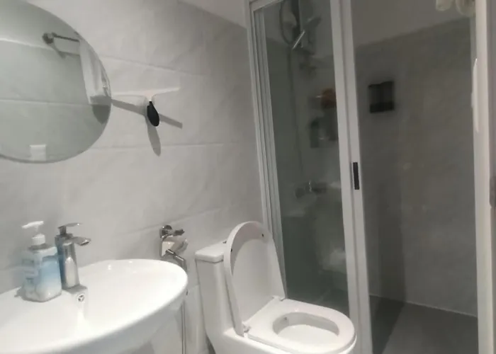 Arc Tower Apartment *